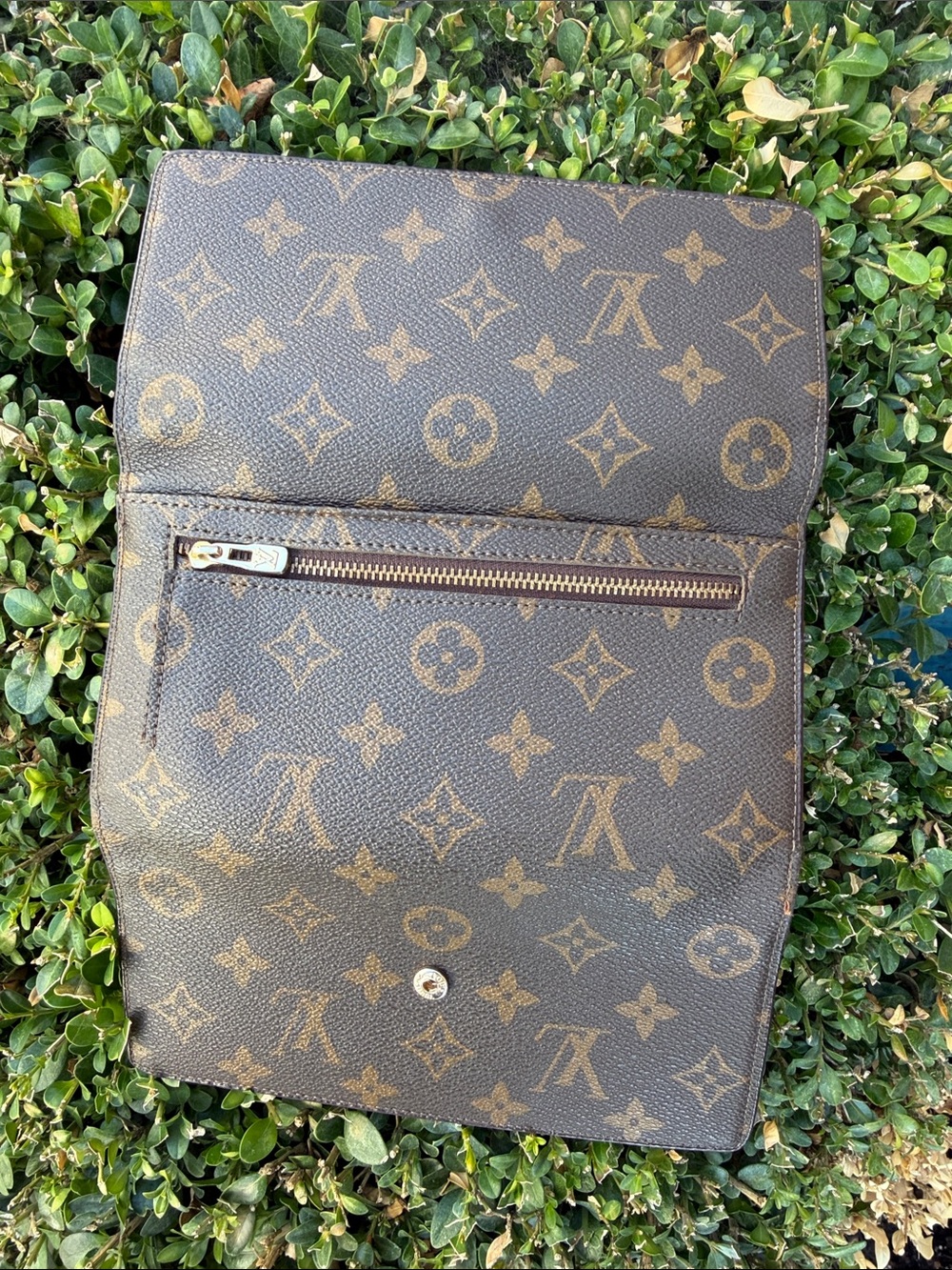 Louis Vuitton Monogram Continental Wallet with Orange Interior - Picture 9 of 12